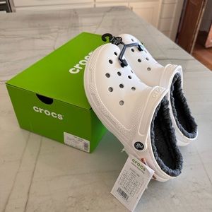 Crocs Classic Lined Clog. Size M8/W10